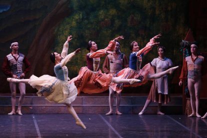 Una actuación del Ballet Nacional de Cuba en el Auditorio Ciudad de León  en una imagen de archivo. JESÚS F. SALVADORES