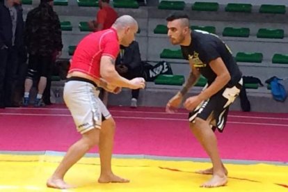 Nikolai Dimitrov y Luis Teixeira, ambos del León Team (-92 kg).