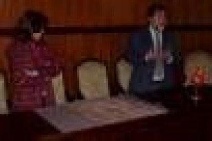 Ana Rosa Sopeña y José Fernando Cornejo, en la presentación