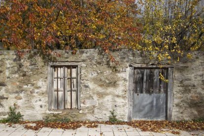 Una casa abandonada en Omaña