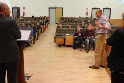 Los padres de los alumnos de la Escuela de Música se reunieron con el alcalde.