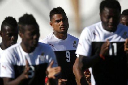 Kevin Prince Boateng, en el centro de la imagen.