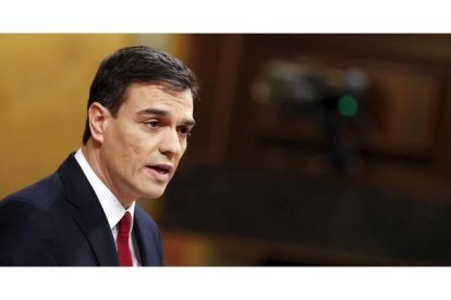 El secretario general del PSOE, Pedro Sánchez, esta tarde en la sesión de investidura.