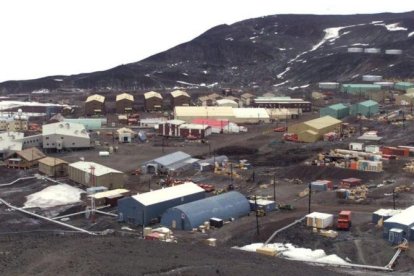 Vista general de la Base McMurdo de la Antártida.