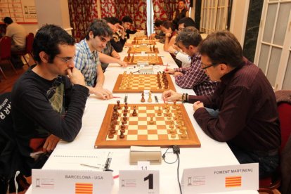 Los dos equipos catalanes protagonizaron un duelo fratricida en la jornada inaugural del Campeonato de España por equipos.