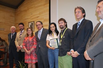 Javier Chamorro con los premiados