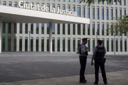 Entrada de la Ciutat de la Justícia de Barcelona.