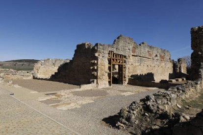 Imagen del rehabilitado monasterio de Eslonza gracias a los fondos de la Diputación. MARCIANO PÉREZ