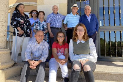 Participantes del programa Salvia en Villaturiel. DL