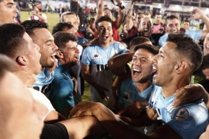 Los festejos de Racing Club, nuevo campeón de la Superliga argentina.