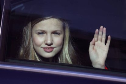 La prinecsa Leonor saliendo del Congreso el pasado lunes. RODRIGO JIMÉNEZ