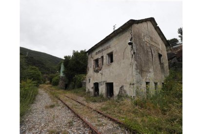 Infraestructura ferroviaria del Ponfeblino. L. DE LA MATA