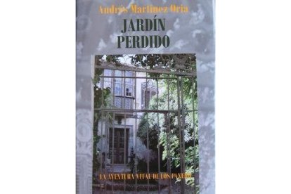 Andrés Martínez Oria, autor de «Jardín perdido», en la muralla de Astorga.