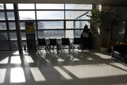 SIllas de ruedas en el centro de salud de Villablino