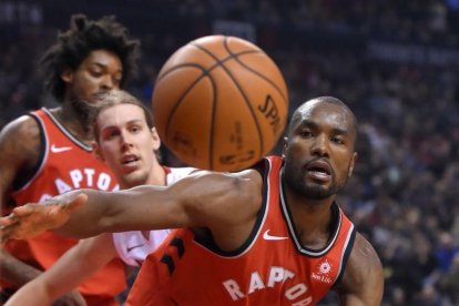 Serge Ibaka, antes de ser expulsado.