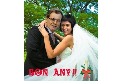 Foto trucada en la que se puede ver a Artur Mas y Anna Gabriel, en plena boda, felicitando el 2016.