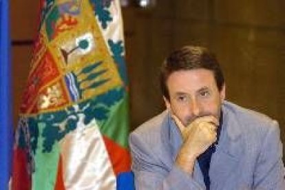 ALFREDO ALDAI