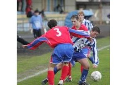 La Deportiva Ponferradina se impuso con dificultades al Béjar