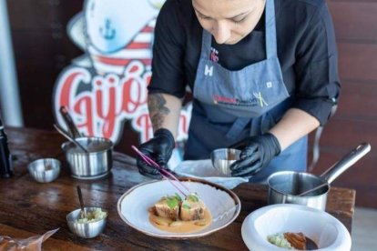 La tradicional degustación del bonito ha llegado hasta nuestros días para convertirse en una propuesta gastronómica de primer nivel y de alcance nacional.                      DL