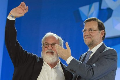 Cañete y Rajoy durante el acto que celebraron en Málaga.