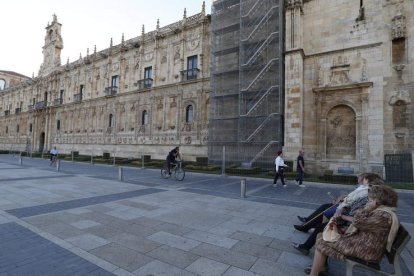 Vista frontal de la fachada de San Marcos. RAMIRO