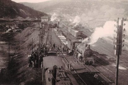 El accidente, fotografiado por el camionero Aladino Ardura.