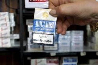 Cerca de 1.000 españoles pierden la vida cada semana a causa del tabaco