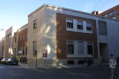 Instituto Leonés de Cultura, uno de los edificios en los que se ahorrará en energía.