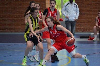 Las leonesas sellaron por la puerta grande su pase a las semifinales. BFL