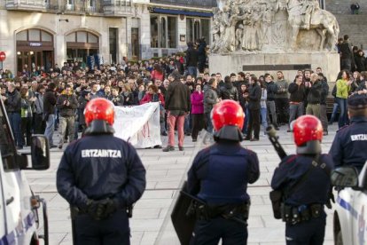 Manifestación en protesta por la muerte de Cabacas días después de su fallecimiento, en abril de 2012