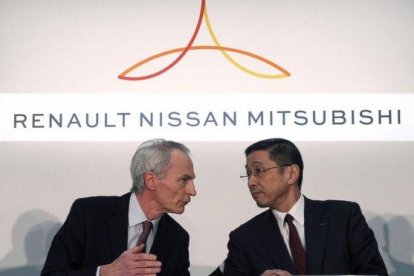 Jean-Dominique Senard (izquierda) e Hiroto Saikawa, CEO de Nissan.