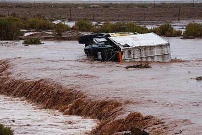 Un diluvio obliga a suspender la etapa de hoy del Dakar.