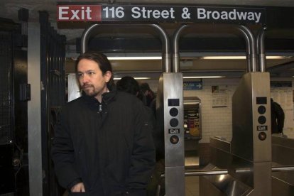 Pablo Iglesias, en el metro de Nueva York, tras reunirse con Josep Stiglitz en la Universidad de Columbia.