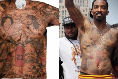 Imagen de la camiseta y del torso tatuado de JR Smith