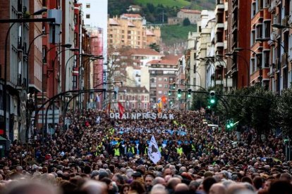 Imagen de la manifestación por las calles de Bilbao.