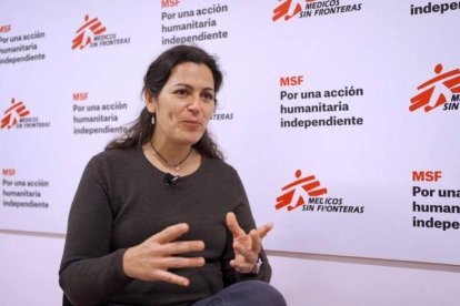 Trabajo de zonificación en una residencia de León en la primera visita de un equipo de MSF. DL