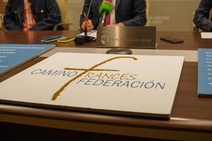 Un momento de la rueda de prensa de esta mañana sobre el Camino Francés. MIGUEL F. B.