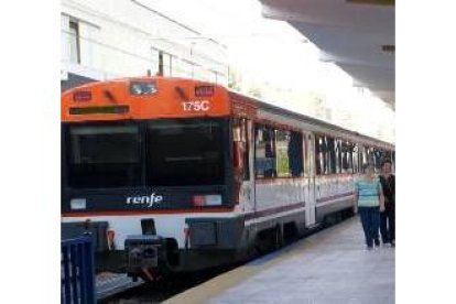 Aspecto exterior del nuevo tren de la serie 470 que incorpora Renfe