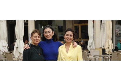 Judith Jiménez, Claudia Ibáñez y María Jiménez. L. DE LA MATA