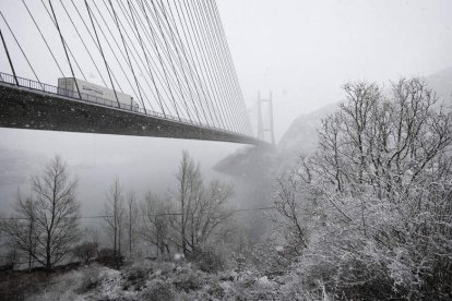 San Emiliano registraba ya ayer mucha acumulación de nieve. JESÚS