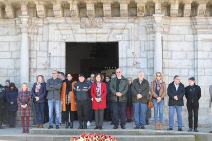 Minuto de silencio en Ponferrada para condenar la masacre del 11-M