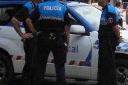 Varios agentes de la Policía Local