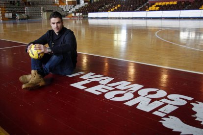 El central Rodrigo Pérez Arce regresa al Abanca Ademar. FERNANDO OTERO