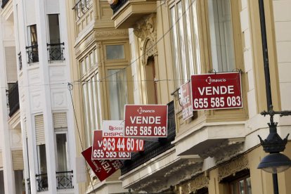 Imagen de varias viviendas en venta en Madrid. BIEL ALIÑO