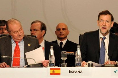 Mariano Rajoy junto al Rey Juan Carlos en Cádiz.