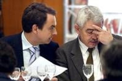 Zapatero y Maragall ayer en un acto con los empresarios catalanes