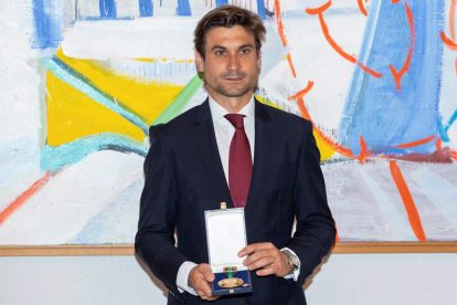 El tenista David Ferrer tras recibir la Medalla de Oro al Mérito Deportivo. RODRIGO JIMÉNEZ