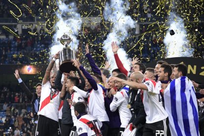 Los jugadores de River celebrando la Copa Libertadores.