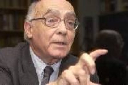 El escritor luso José Saramago, en una imagen de archivo