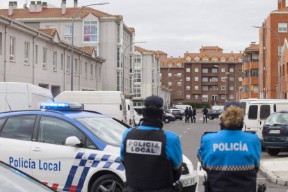 Despliegue de efectivos policiales. RICARDO MUÑOZ